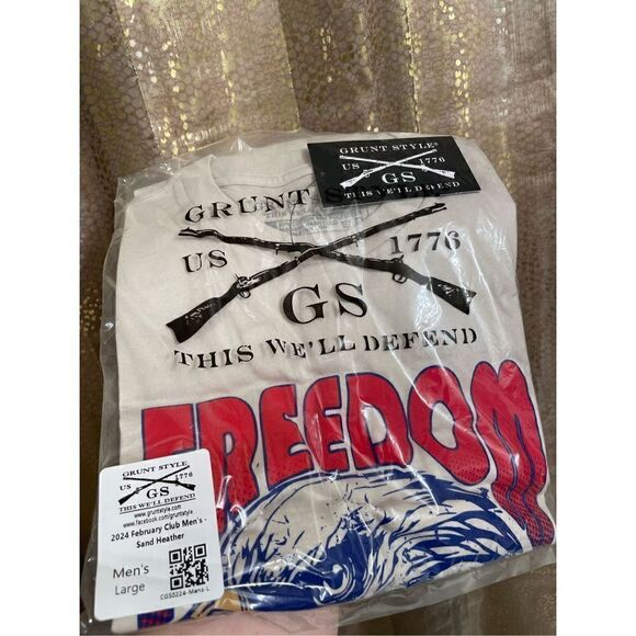 Grunt Style Mens Club 2024 Feb Freedom In Being Bold Ivory T Shirt Large NWT - Picture 3 of 4